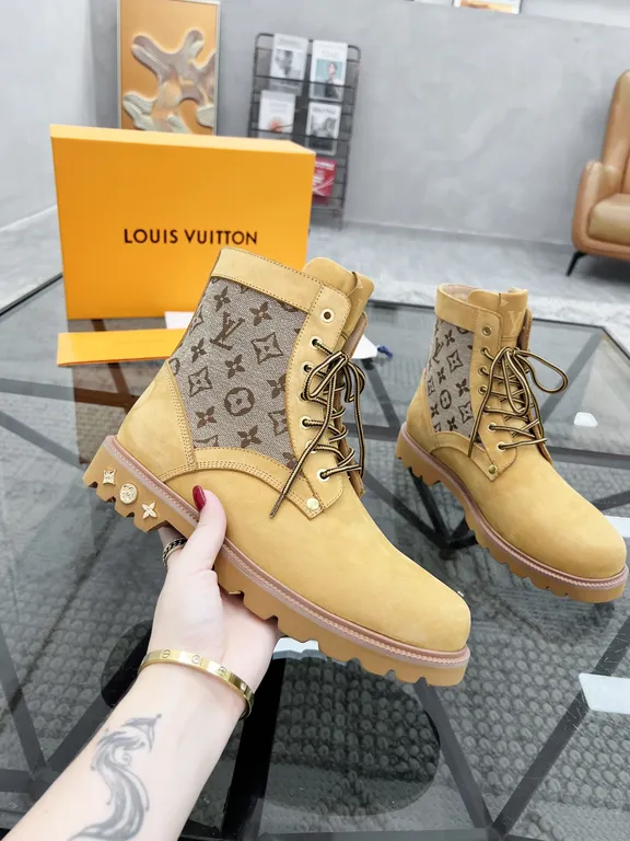 Louis Vuitton Shoe 